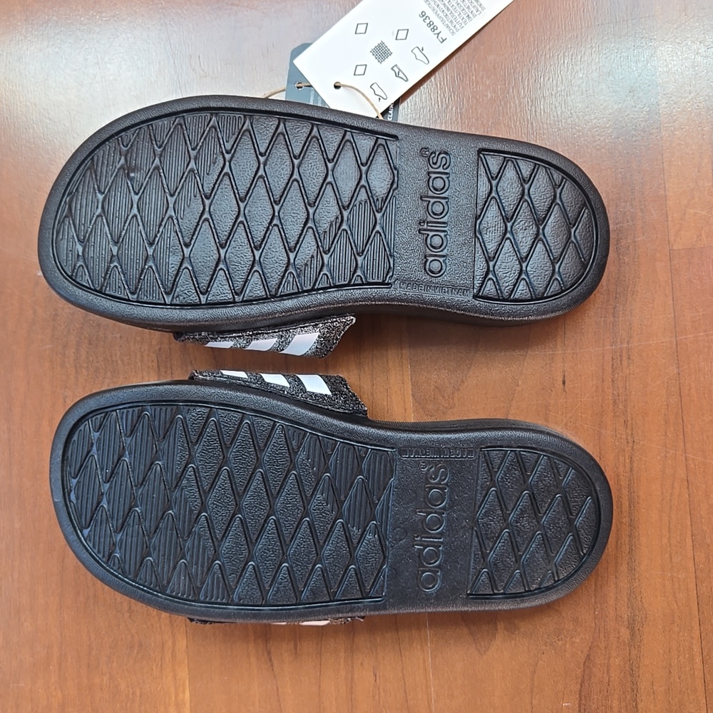Adidas Slides - Picture 2 of 3
